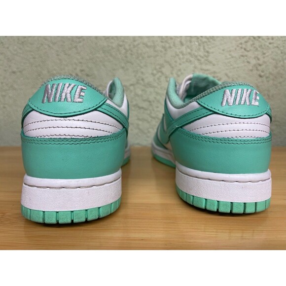 Nike Dunk Low Green Glow Women’s Size 10 DD1503-105 10W‎ / Men’s 8.5 main image 5
